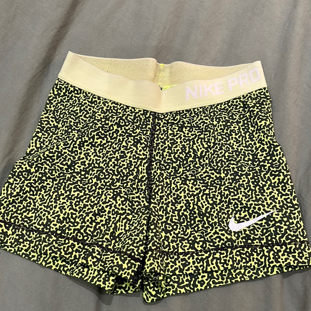 Nike Pro Spandex Neon
